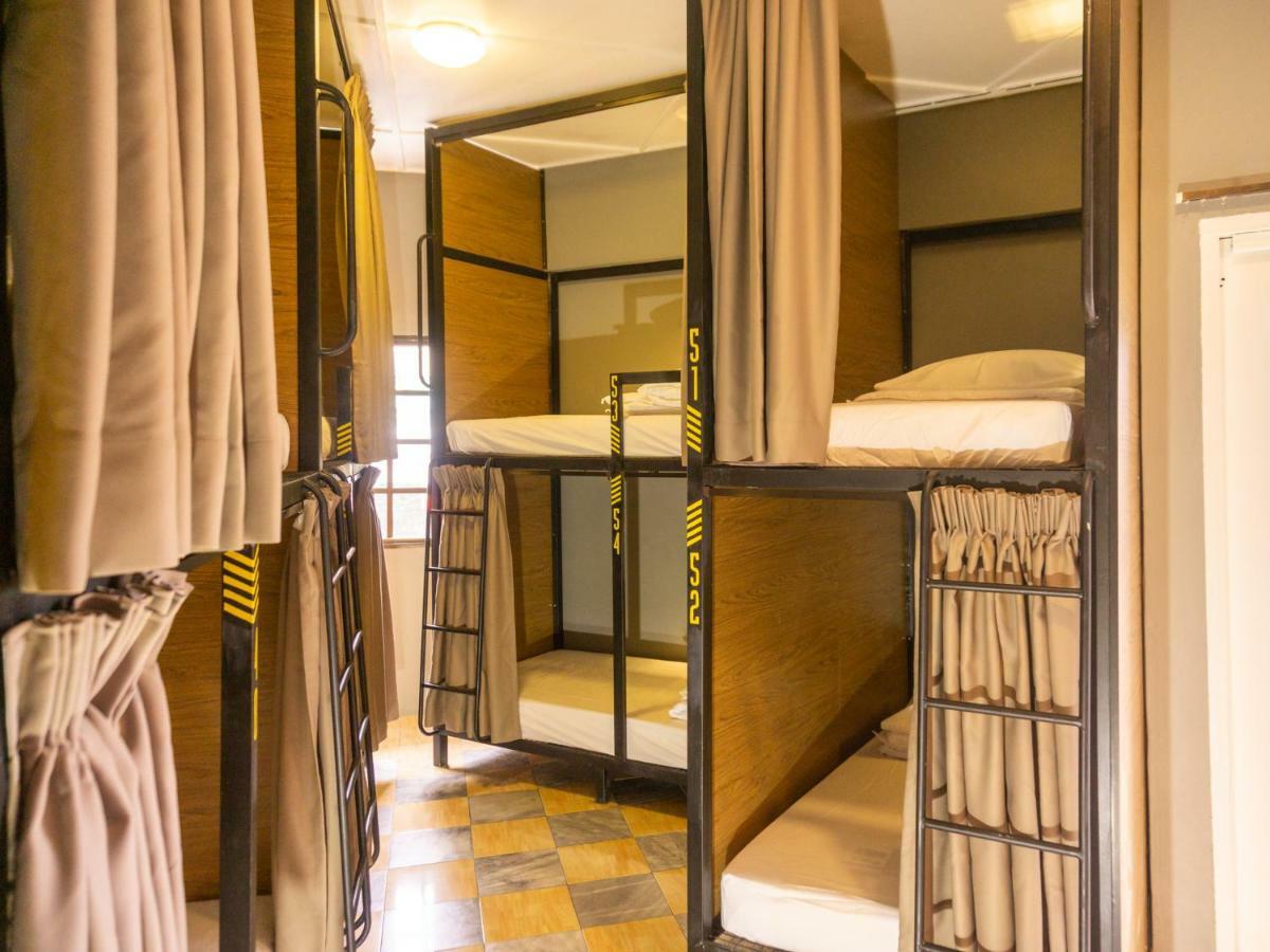 Traveller Bunker Hostel 1 Κάμερον Χάιλαντς Εξωτερικό φωτογραφία