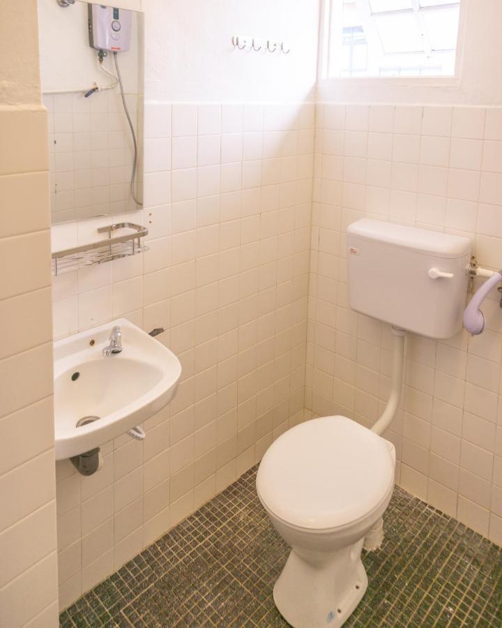 Traveller Bunker Hostel 1 Κάμερον Χάιλαντς Εξωτερικό φωτογραφία